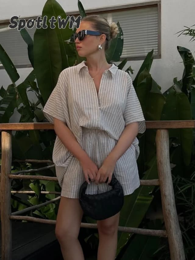 Conjunto de pantalones cortos holgados a rayas informales para mujer, camisa elegante de media manga con solapa y cuello en V, traje de 2 piezas, traje de calle de verano