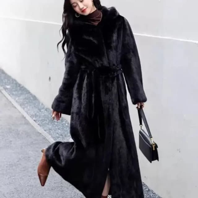 Chaqueta larga gruesa Y2k para mujer, abrigo largo de piel sintética con cinturón de lujo, Parkas negras de piel, prendas de vestir exteriores peludas, Otoño e Invierno