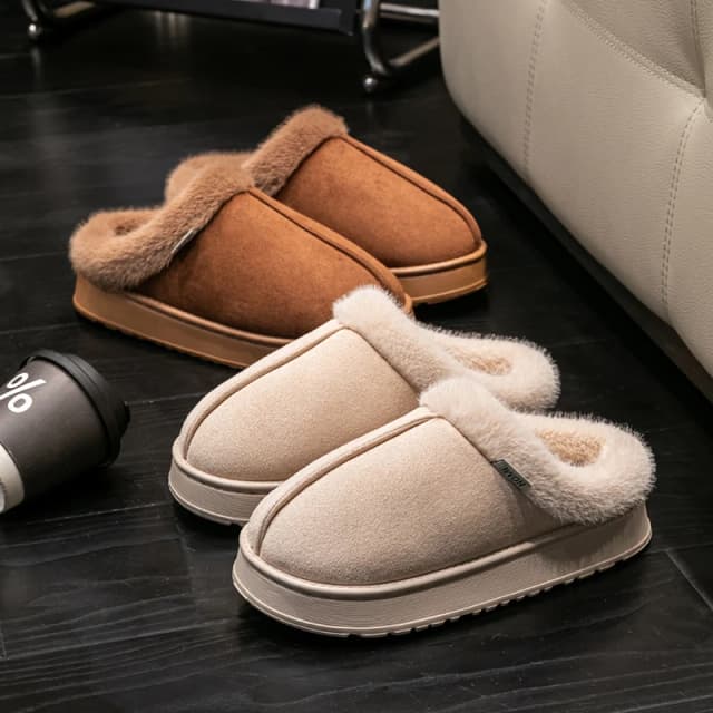 Zapatillas mullidas de moda para mujer para otoño e invierno, zapatillas Unisex cálidas y antideslizantes con suela gruesa de EVA para interiores para invierno