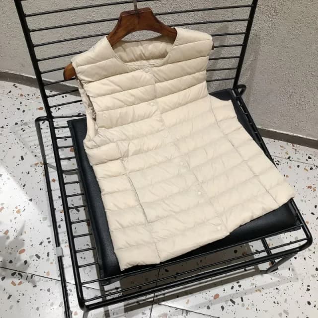 2025 nueva chaqueta acolchada sin mangas para mujer Primavera Invierno 90% plumón de pato blanco chaleco con forro cálido ultraligero y plegable