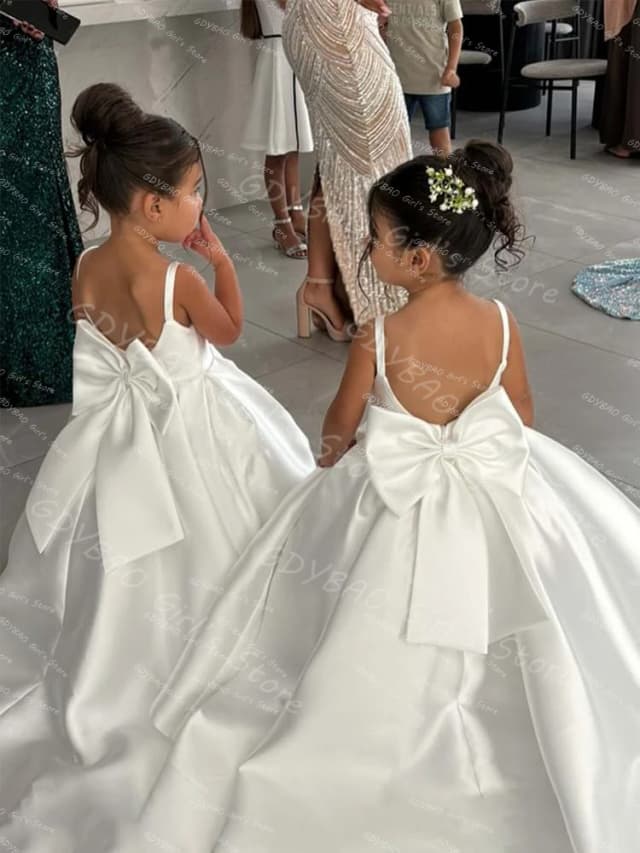 Abito da ragazza di fiore avorio con cinturino a fiocco Mini abito da sposa da sposa Abito da ballo per bambini Abito da prima comunione Abiti da Noiva personalizzati